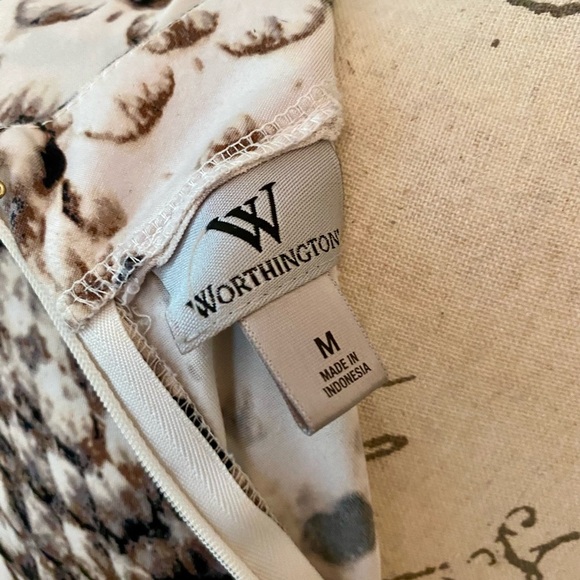 Stylish Women's Animal Print Belted Top Size Medium - Picture 7 of 8